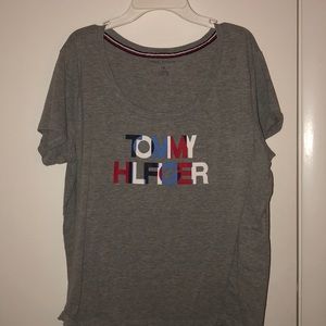 Tommy shirt